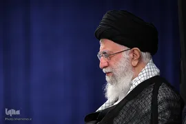 آخرین شب عزاداری حضرت اباعبدالله الحسین(ع) در حسینیه امام خمینی(ره) با حضور رهبر معظم انقلاب اسلامی