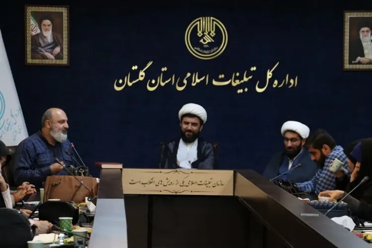 ضرورت بازنگری در الگوهای تربیتی متناسب با زیست‌بوم نوجوانان