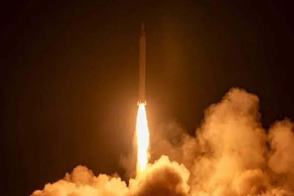 Гузорише аз мушакборони ҶИЭ ба режими саҳюнистӣ
