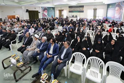 آیین اهدای ۲ هزار ۴۰۰ سری جهیزیه به نوعروسان