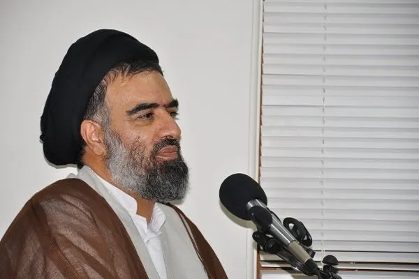 توصیه امیرالمومنین(ع) درباره فراگیری حکمت از منافقین