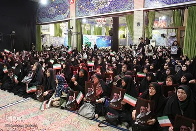تجمع حماسی بانوان قزوینی در سوگ رهبر شهید
