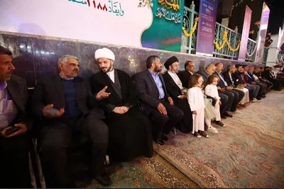 Kerzen zum Geburtstag Imam Mahdis (aj) angezündet