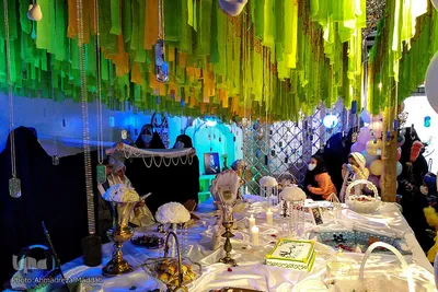 حال و هوای آخرین پنج شنبه سال در گلزار شهدای شیراز