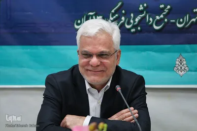 مرتضی طلائی، رئیس هیئت مدیره اتحادیه مؤسسات مردمی و تشکل‌های قرآن و عترت کشور در نشست مدیران عامل اتحادیه مؤسسات مردمی و تشکل‌های قرآن و عترت استان‌ها