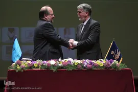 امضای پیش نویس دستورالعمل نحوه تشکیل و فعالیت انجمن‌های صنفی فرهنگ، هنر و رسانه