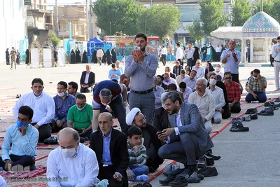 اقامه نماز عید فطر در امامزاده جعفر(ع) یزد