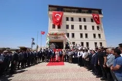 Pinasinayaan ang Qur’anikong Paaralan para sa mga Kabataan sa SE Turkey