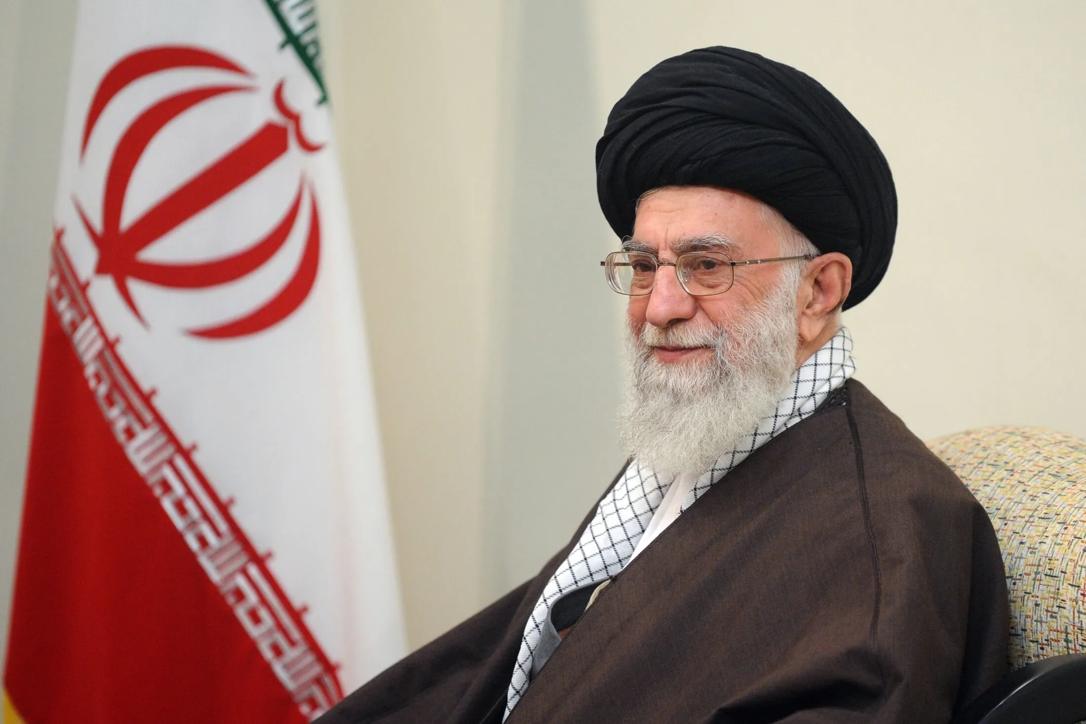 استفتائات جدید آیت‌‌الله‌العظمی خامنه‌ای منتشر شد