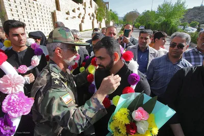 استقبال از ۹ نفر از مجروحان ناوچه «دنا»  در شیراز