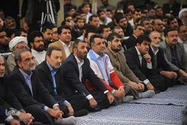دیدار دانش‌آموزان و دانشجویان با رهبر انقلاب