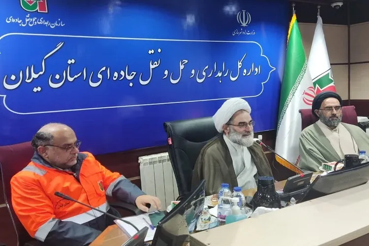 ایمان و دین‌داری جوانان عامل پیشرفت کشور است