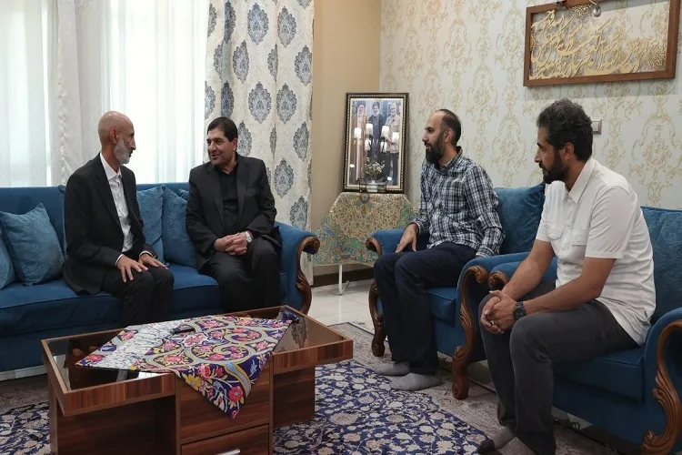 حضور سرپرست ریاست جمهوری در منزل حمید نوری