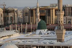 Foreign Umrah Pilgrims Arrive in Medina  