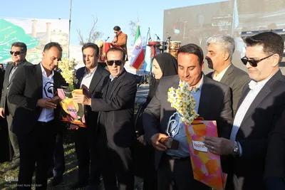 برگزاری هشتمین جشنواره گل نرگس کازرون فارس