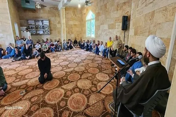 لبنان: منتدى أبي الفضل العباس (ع) يقيم محاضرة قرآنية في الجنوب + صور