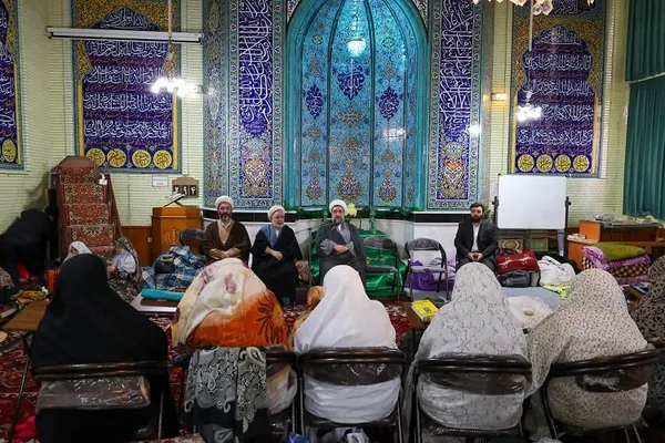 حضور امام جمعه تبریز در جمع معتکفین مسجد امیرالمومنین (ع) شهرک ارم
