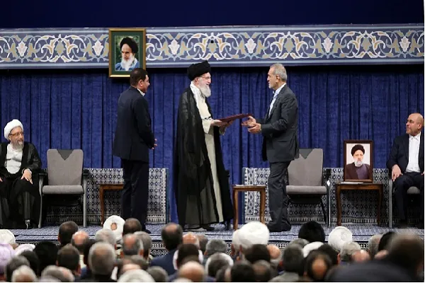 Tanfiz Masud Pezisykian Sebagai Presiden ke14 Republik Islam Iran