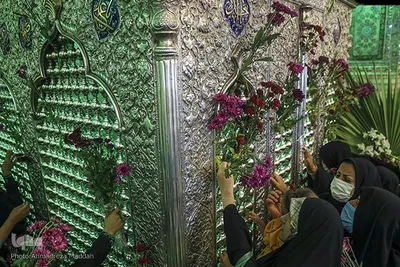 تجدید میثاق خدام حرم مطهر حضرت سیدعلاءالدین حسین(ع) با حضرت احمدبن موسی(ع)‎‎