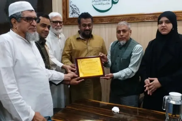 لائیو اذان کیلئے جامع مسجد ممبئی نے الاصلاح ایپ لانچ کیا