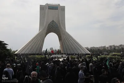 تشییع پیکر رئیس جمهور شهید در تهران (۳)