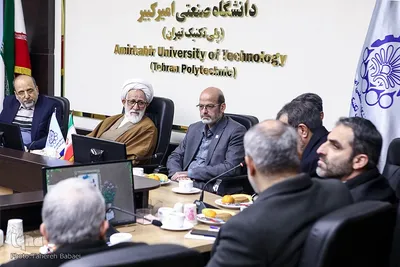 آیین رونمایی از کتاب جان بی آرامی صبح