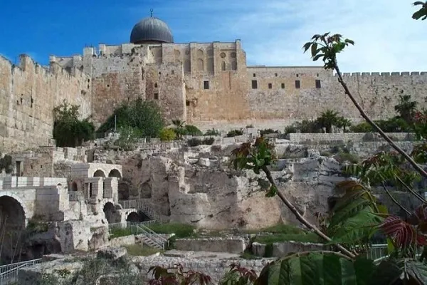 An Gargadi Yahudawan Sahyuniya Kan Keta Alfamar Masallacin Quds