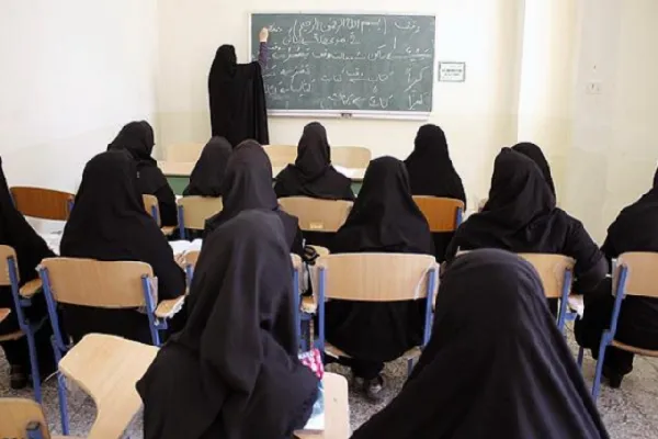 وقتی محبت معلم، دانش‌آموزان را قرآنی می‌کند
