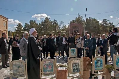 افتتاحیه معنوی جشنواره فیلم فجر در اصفهان