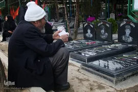 آخرین پنجشنبه سال در کنار شهیدان مدافع حرم