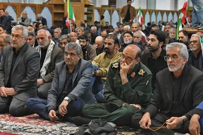 مراسم چهلمین روز شهادت قائد شهید امت در حرم شاهچراغ(ع)