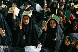 مراسم احیای شب بیست و یکم ماه مبارک رمضان در دانشگاه آزاد اسلامی شهرستان کرج