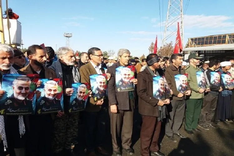 برگزاری بزرگداشت هفتمین روز شهادت سردار سلیمانی در کرمانشاه
