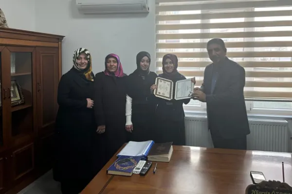 Görme engelli genç, 10 ayda hafız oldu