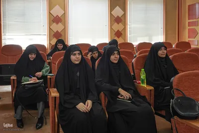 فاطمه اسلامی