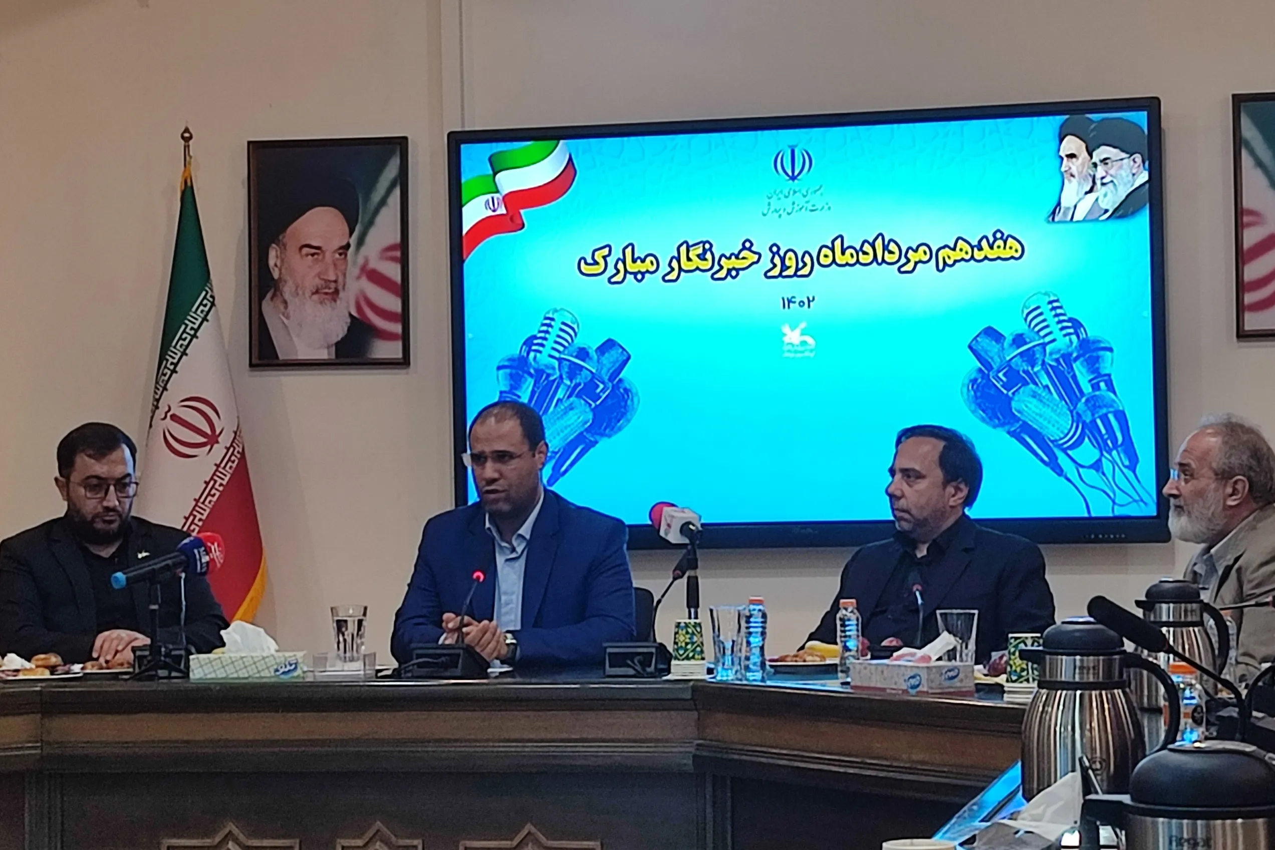 مسیر ایران مقتدر از آموزش و پرورش می‌گذرد