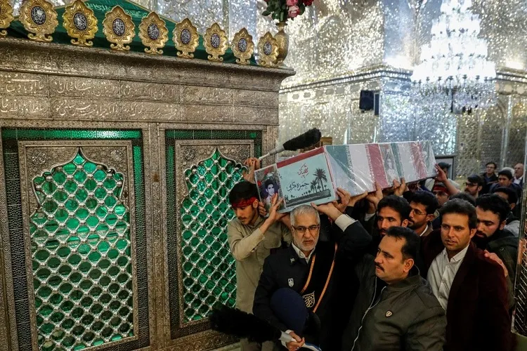 کبوتر‌های خونین‌بال بعد از ۳۰ سال در آغوش وطن آرمیدند