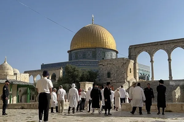 OIC Denounces Ongoing Israeli Incursions into Al-Aqsa Mosque