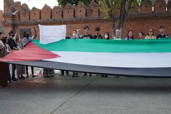 Perhimpunan bantahan terhadap jenayah Israel di Chiang Mai, Thailand