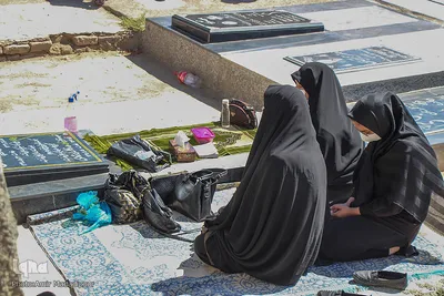 دعای خیر برای درگذشتگان در عصر عاشورا