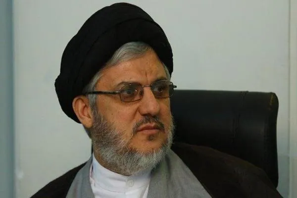 بخش عمده فعالیت بانک‌ها صوری و بدون رعایت موازین شرعی است/ بانک مرکزی اعتماد را به مردم بازگرداند