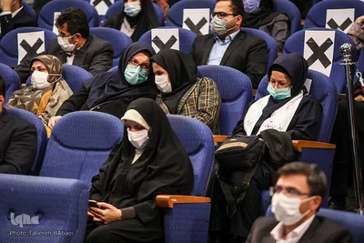 Teheran begeht den Tag der Pflegenden