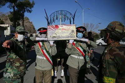 مراسم تشییع و خاکسپاری شهید گمنام در شیراز