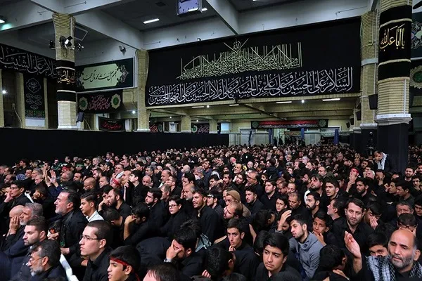 مراسم بزرگداشت شهید سلیمانی و همرزمانش از سوی رهبر معظم انقلاب برگزار شد