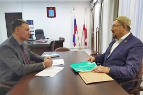 Встреча главы ДУМСО с заместителем председателя правительства Саратовской области