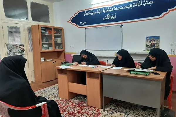 مرحله مقدماتی آزمون سراسری حفظ کل «ترنم وحی» برگزار شد