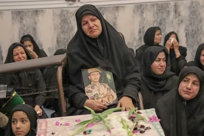 وداع ملایری‌ها با شهید علیرضا فتحی