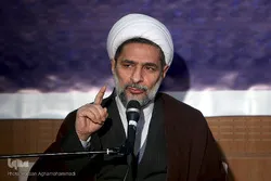 الحضارة الإسلامیة الحديثة المبنية على القرآن؛ أهم أهداف الثورة الإسلامیة
