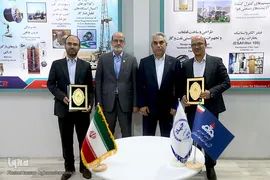 بازدید حسن مسلمی نائینی، رییس جهاددانشگاهی از نمایشگاه بین‌المللی نفت،گاز و پتروشیمی