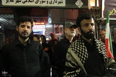 مردم ملایر در شب‌های اقتدار در میدان
